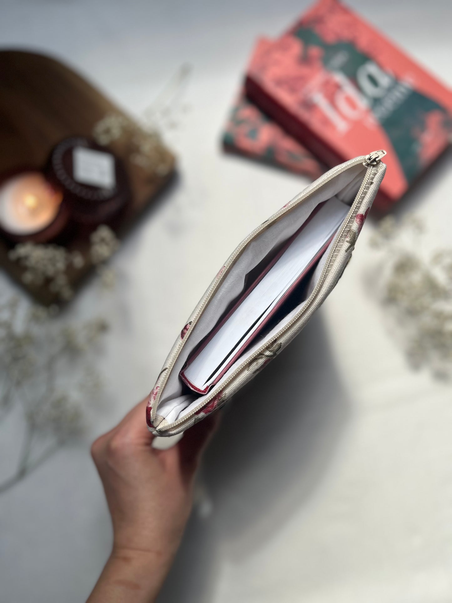 Margot zsebes könyvtok