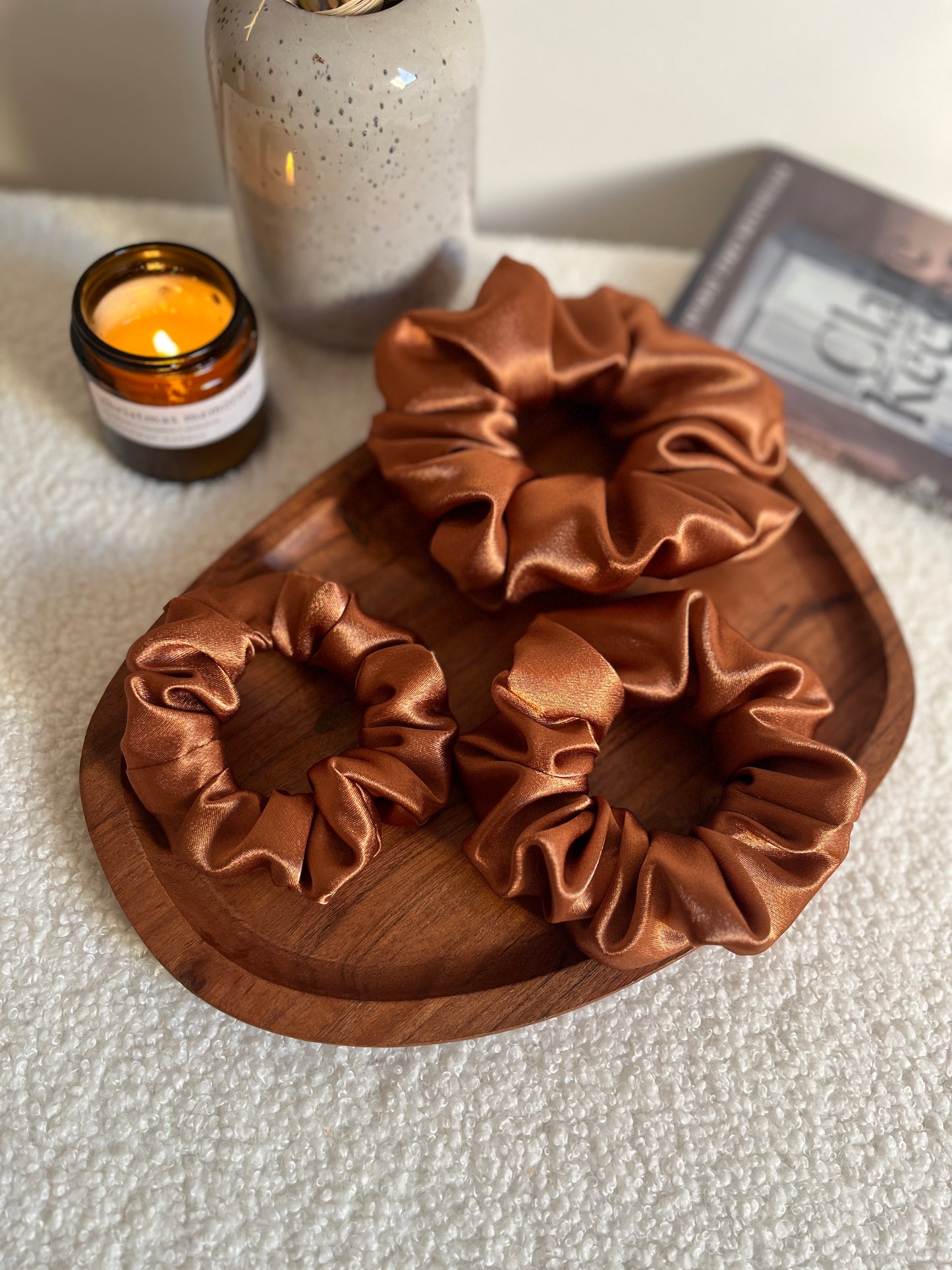 Pumpkin Spice szatén scrunchie