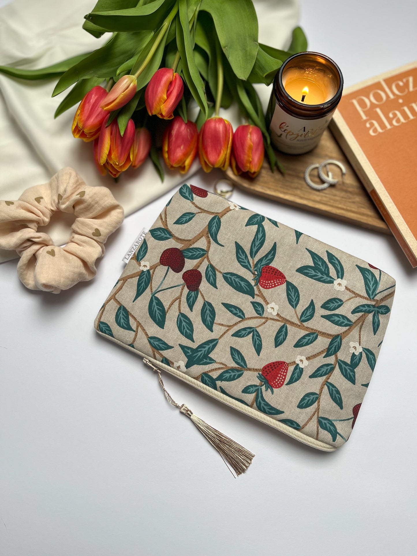 Berries & Cherries neszeszer