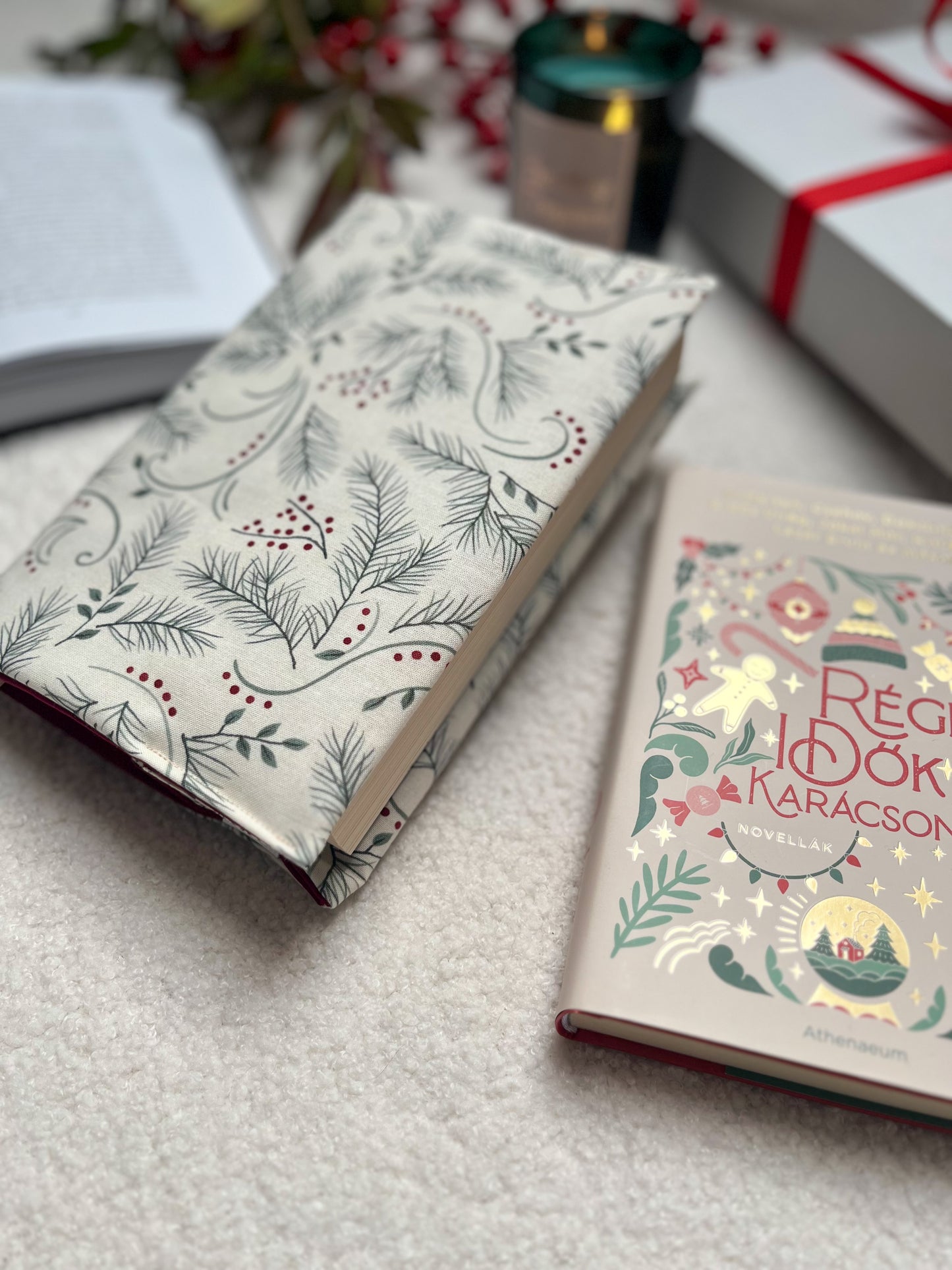 Christmas Holly védőborító • S