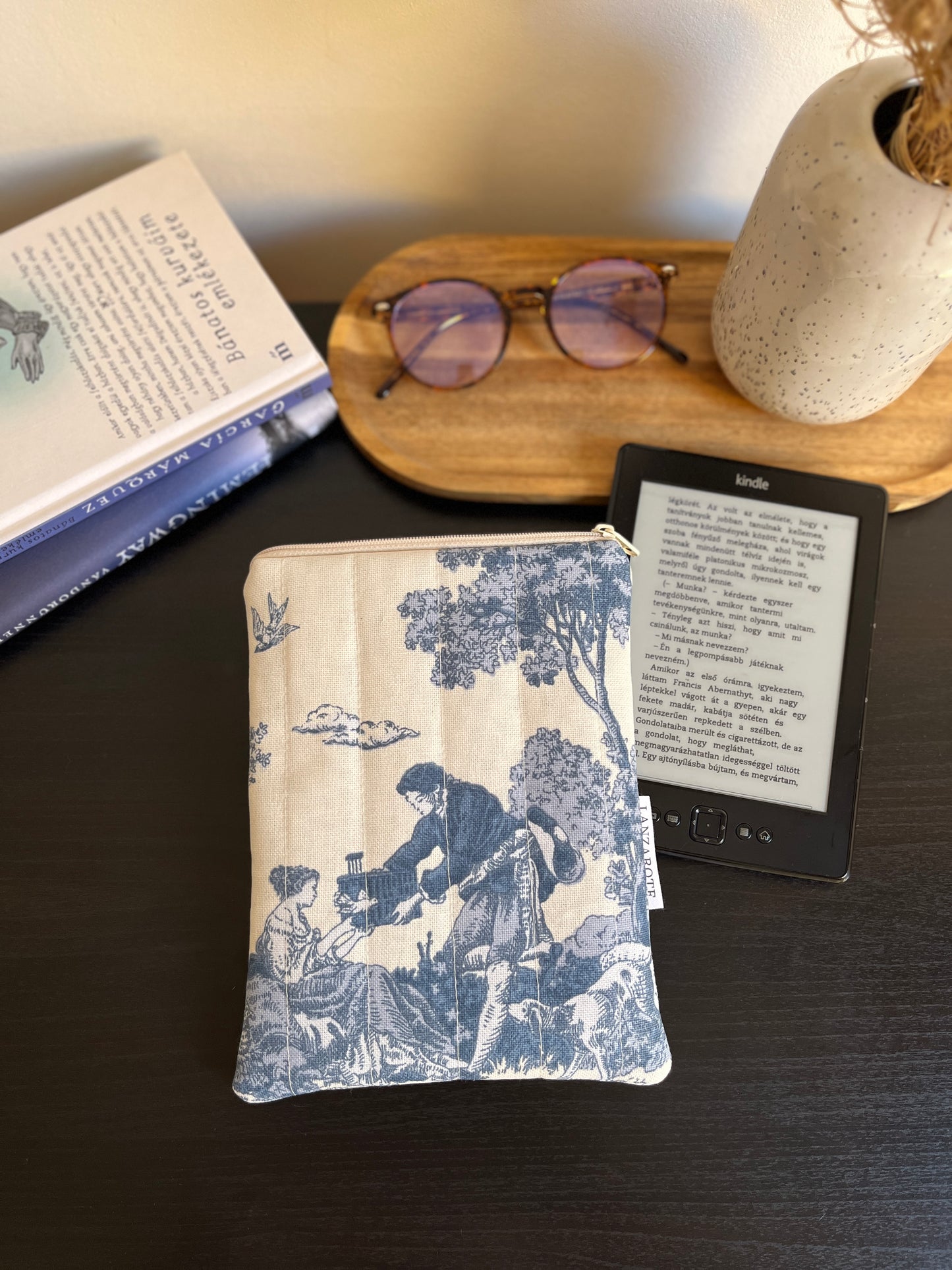 Toile de Jouy Bleu kindle tok