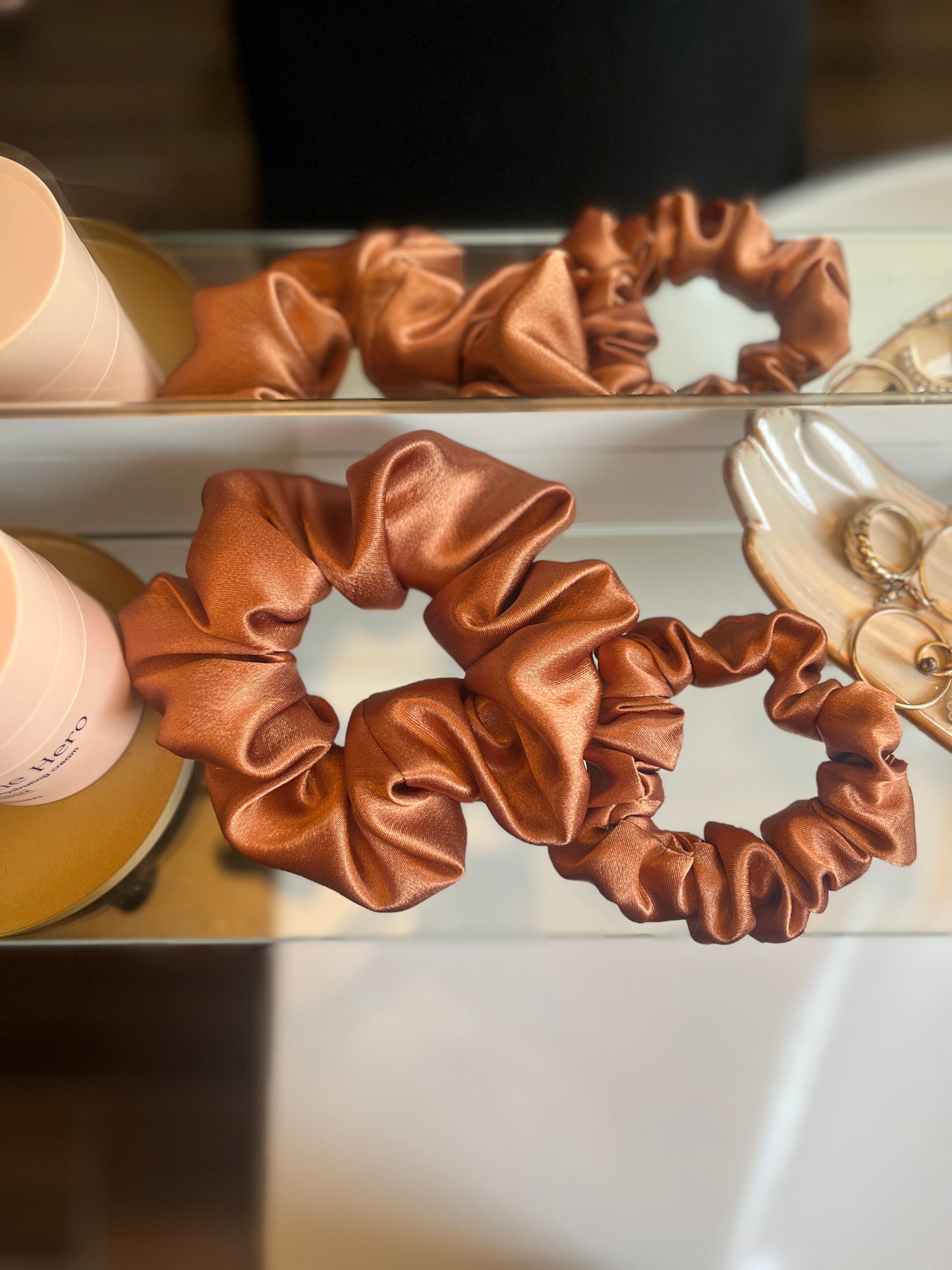 Pumpkin Spice szatén scrunchie