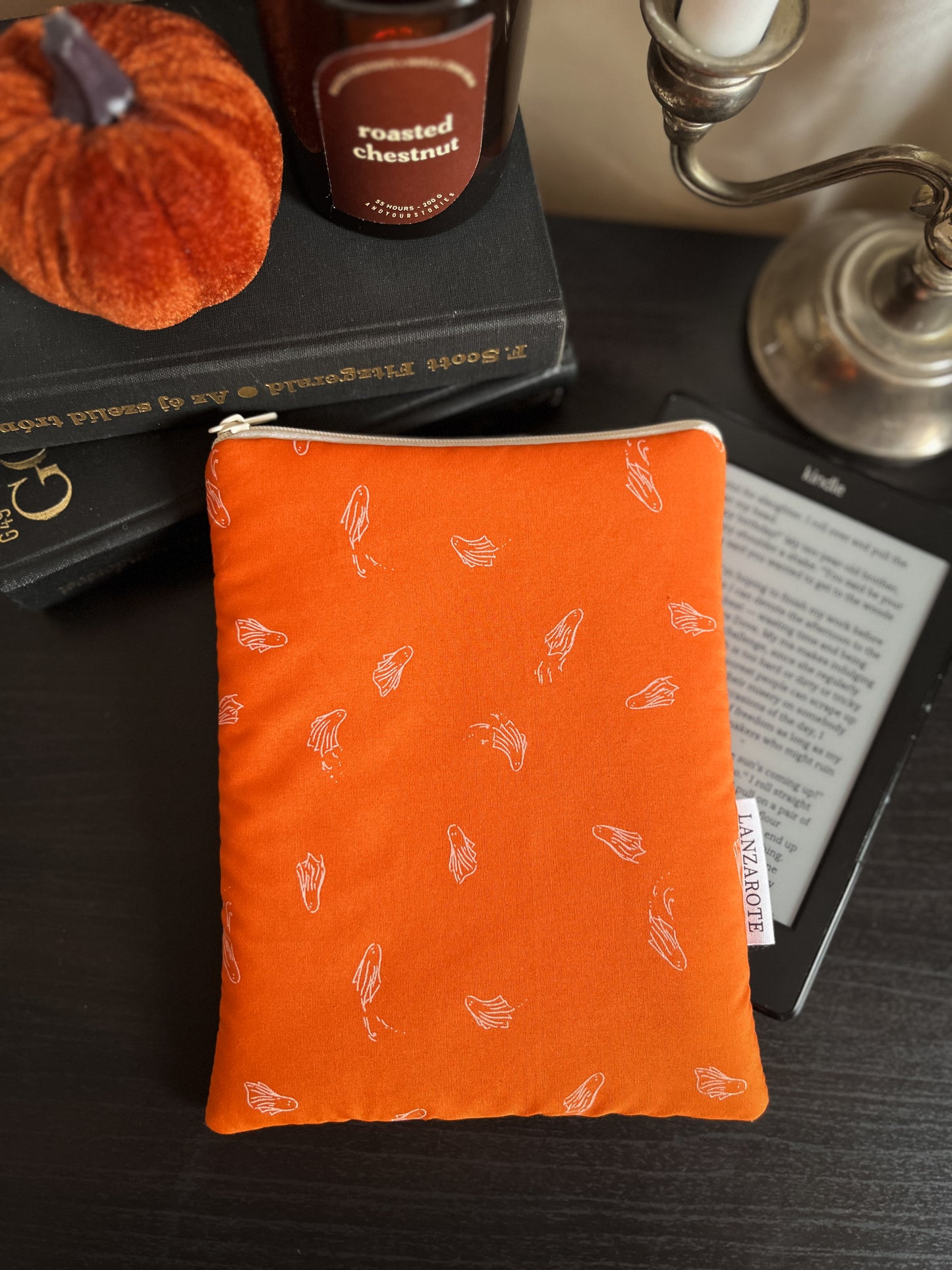 Ghostly Dance kindle tok