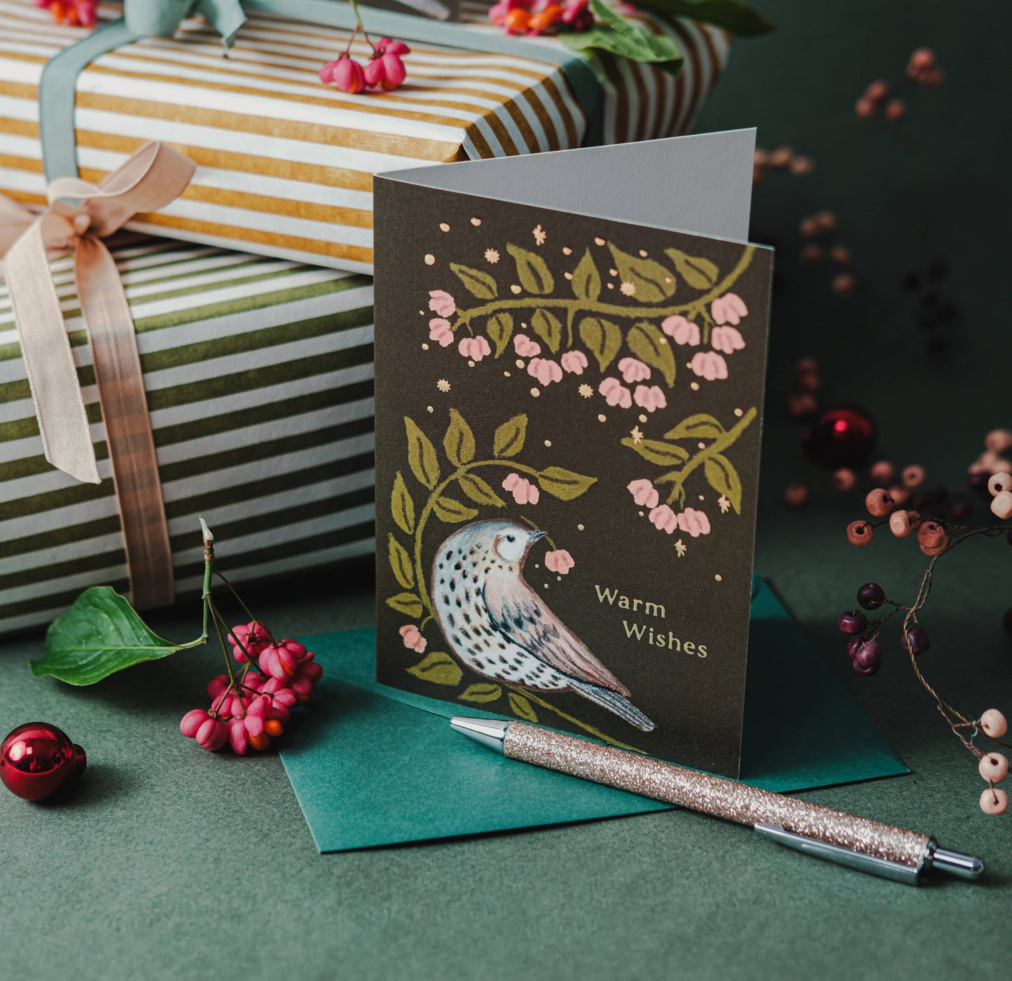 Singing Thrush & Wild Pear képeslap