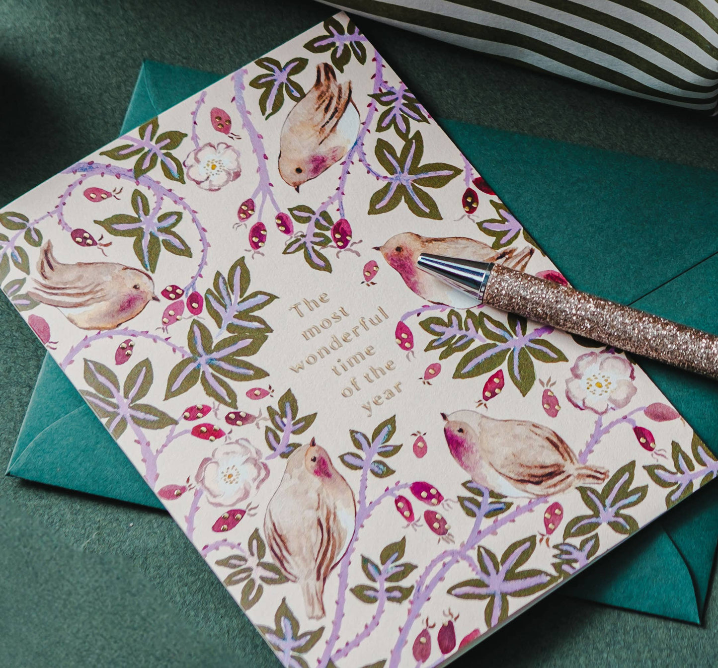 Robins & Rosehip képeslap