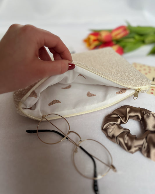 Teddy • Booklovers Edition - Croissants L-es neszeszer