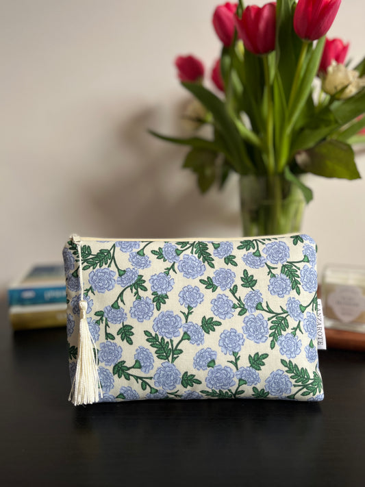 Penelope neszeszer • M