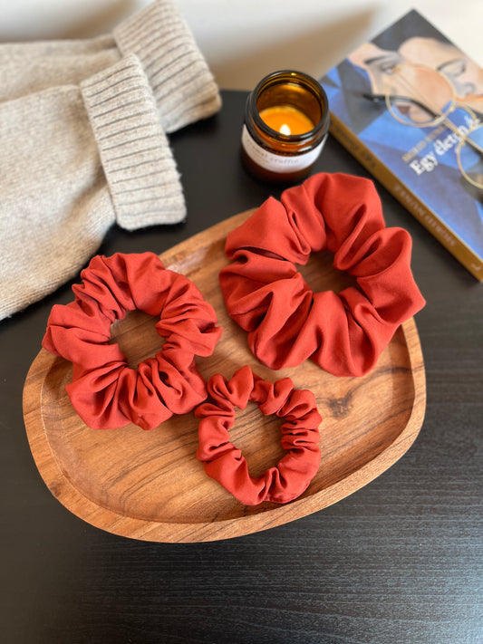 Terracotta scrunchie