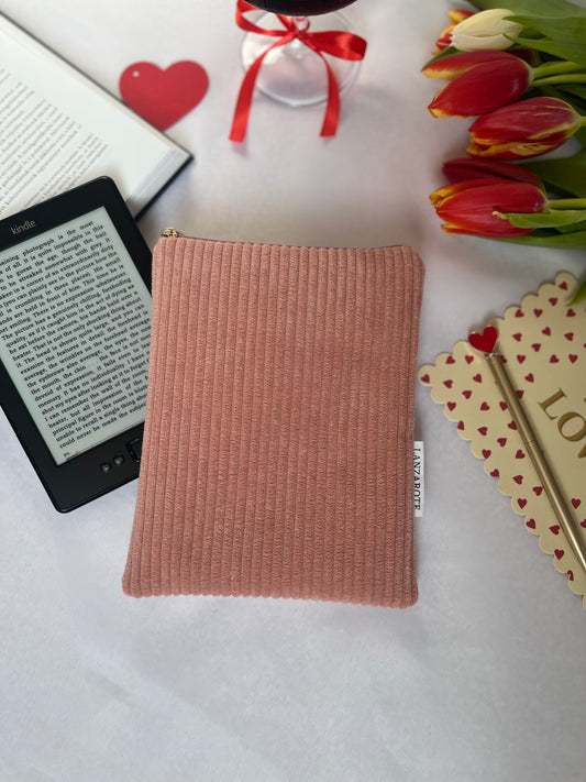 Céline • Blush kindle tok