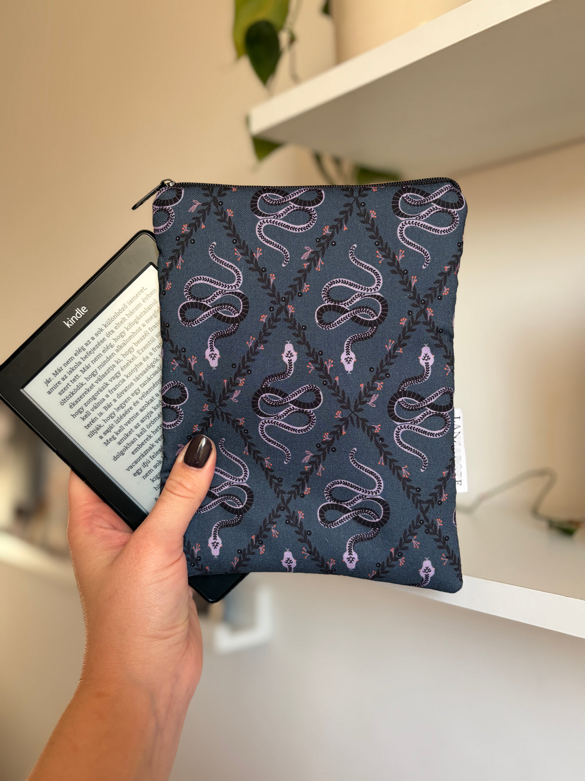 Serpents kindle tok