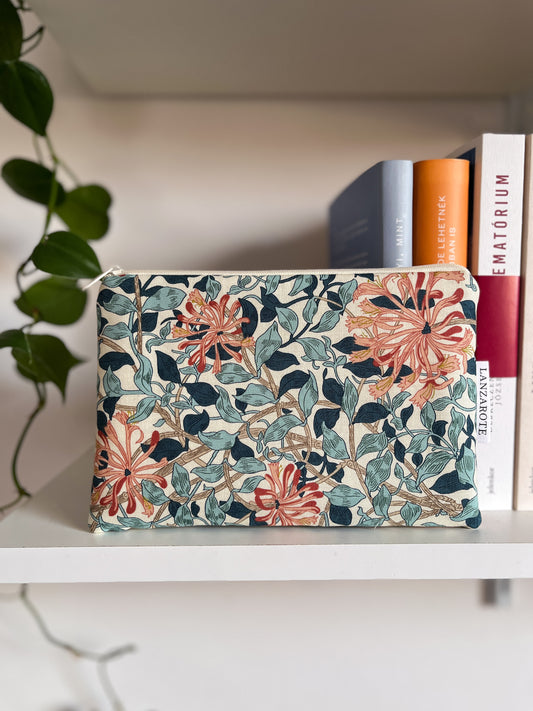 Loncvirág neszeszer • S