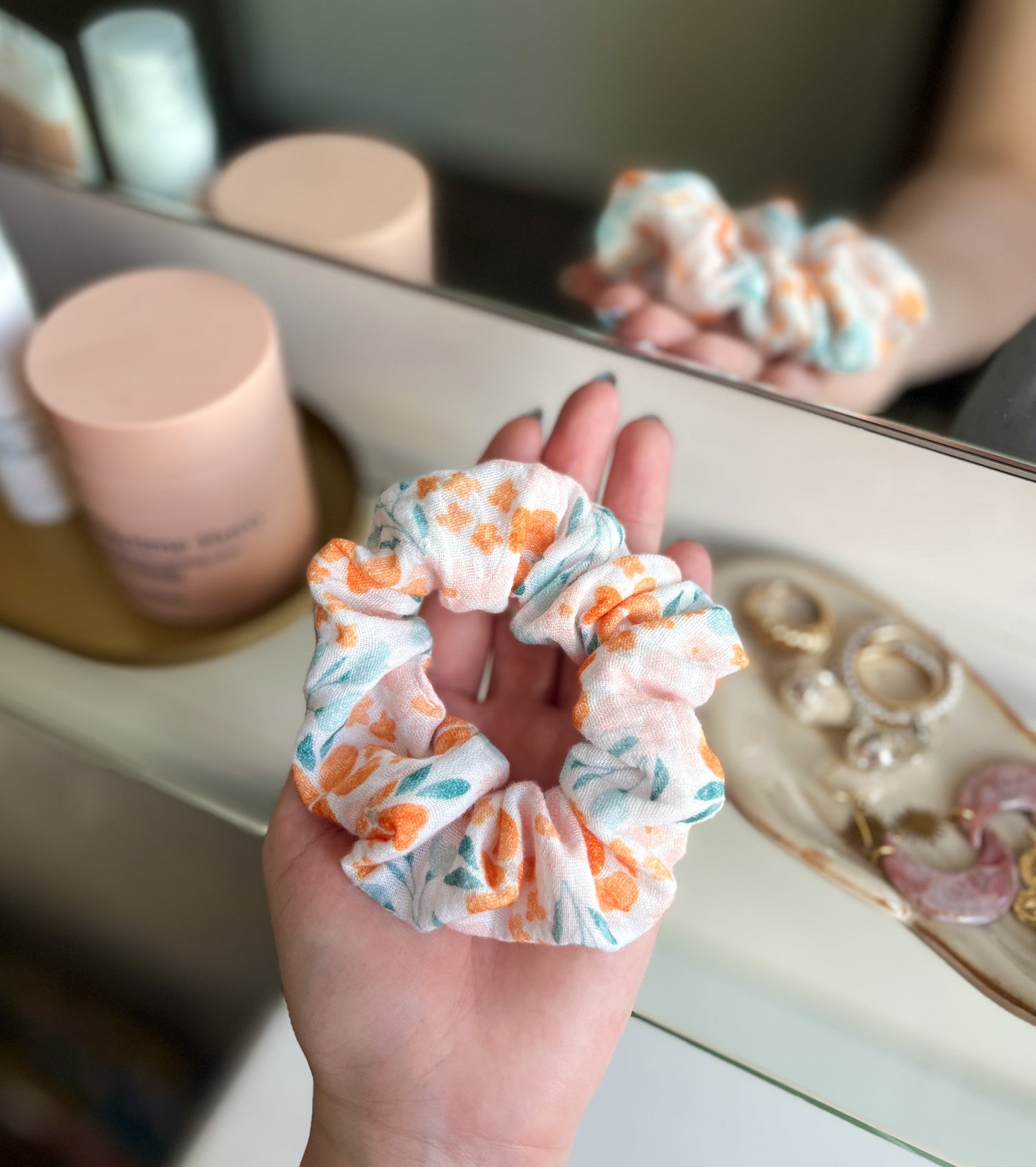Summer scrunchie