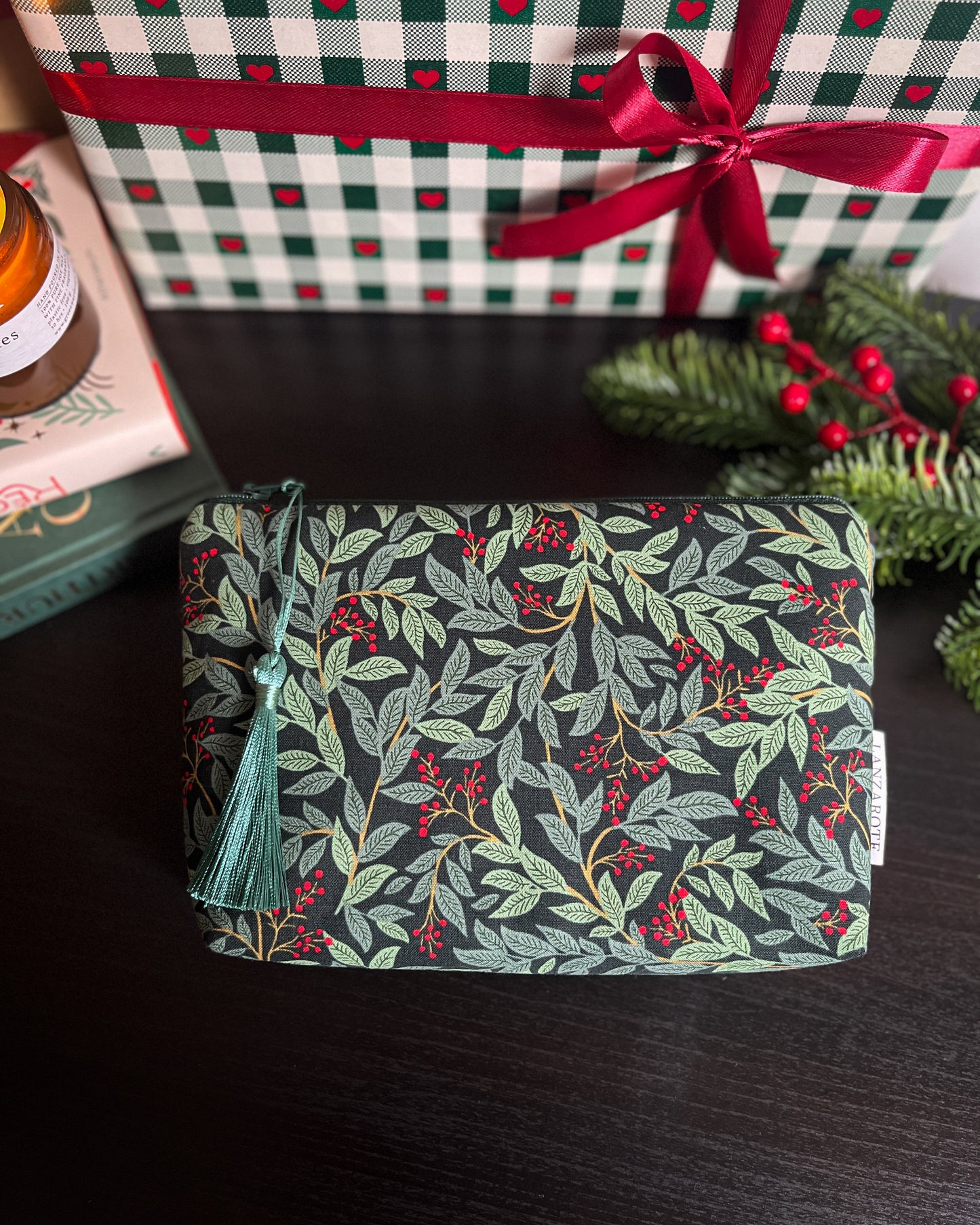 Willowberry neszeszer • M