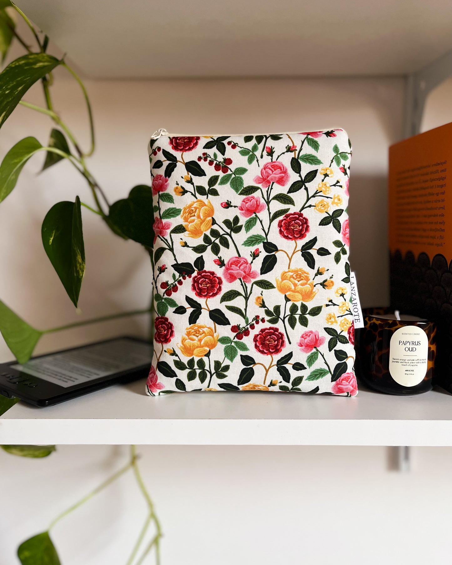 Rose Garden kindle tok