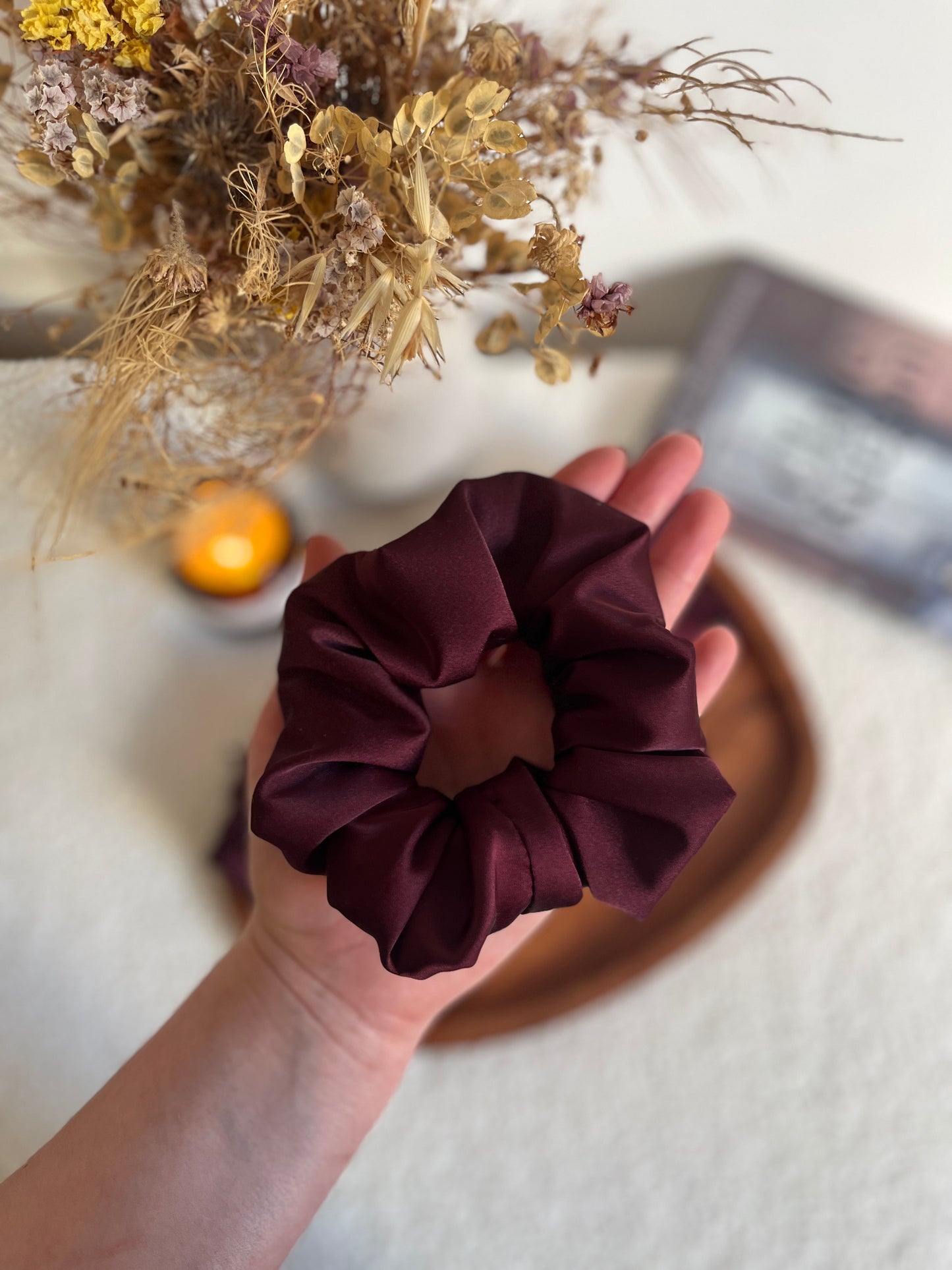 Dark Berry szatén scrunchie