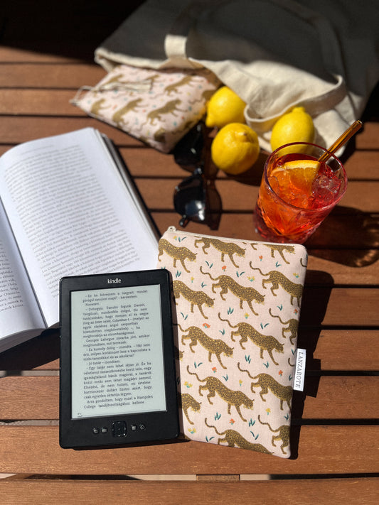Jaguar in Blush kindle tok
