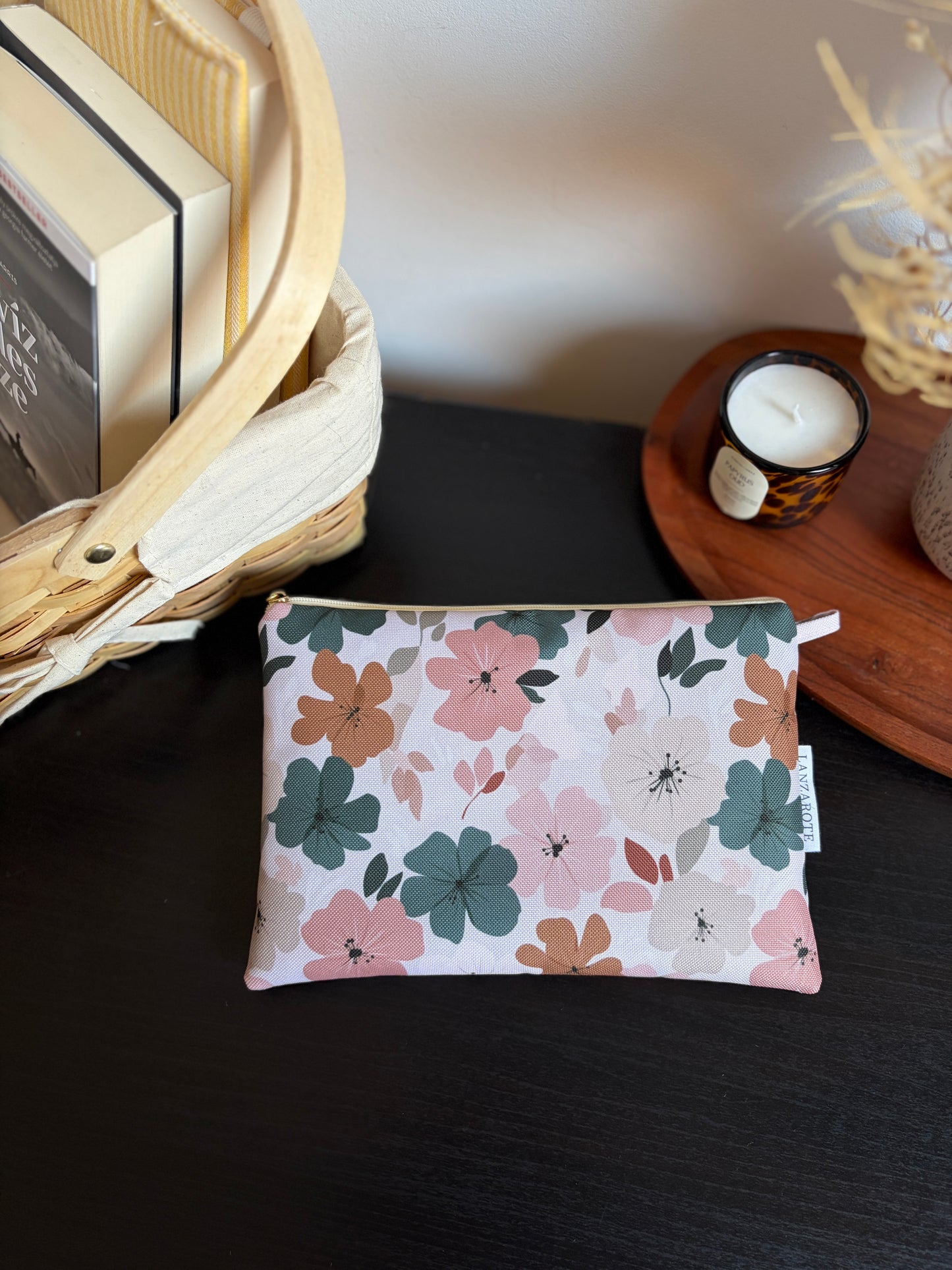 Pastel Floral vízhatlan zsebes neszeszer • M