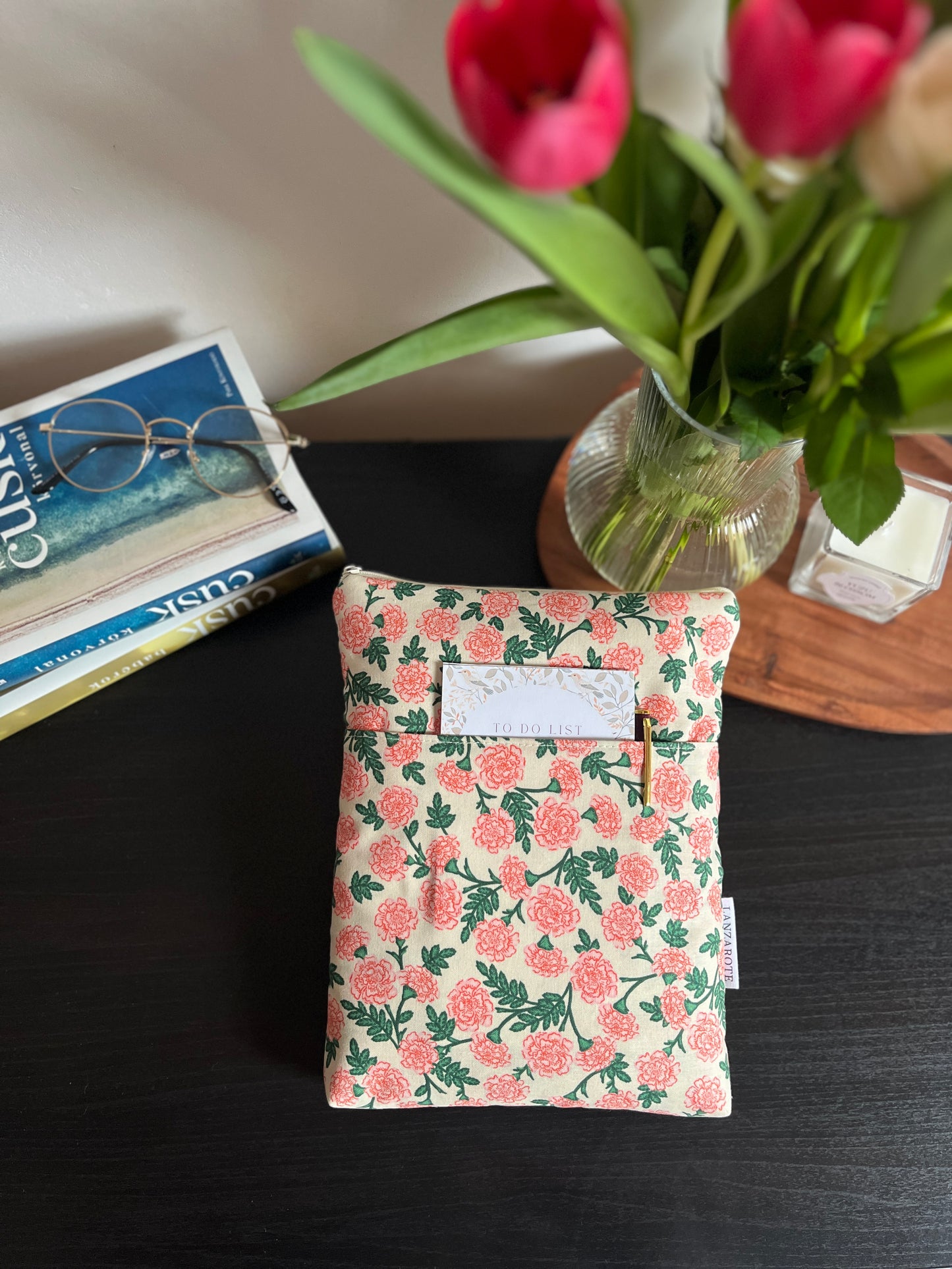 Cressida zsebes könyvtok