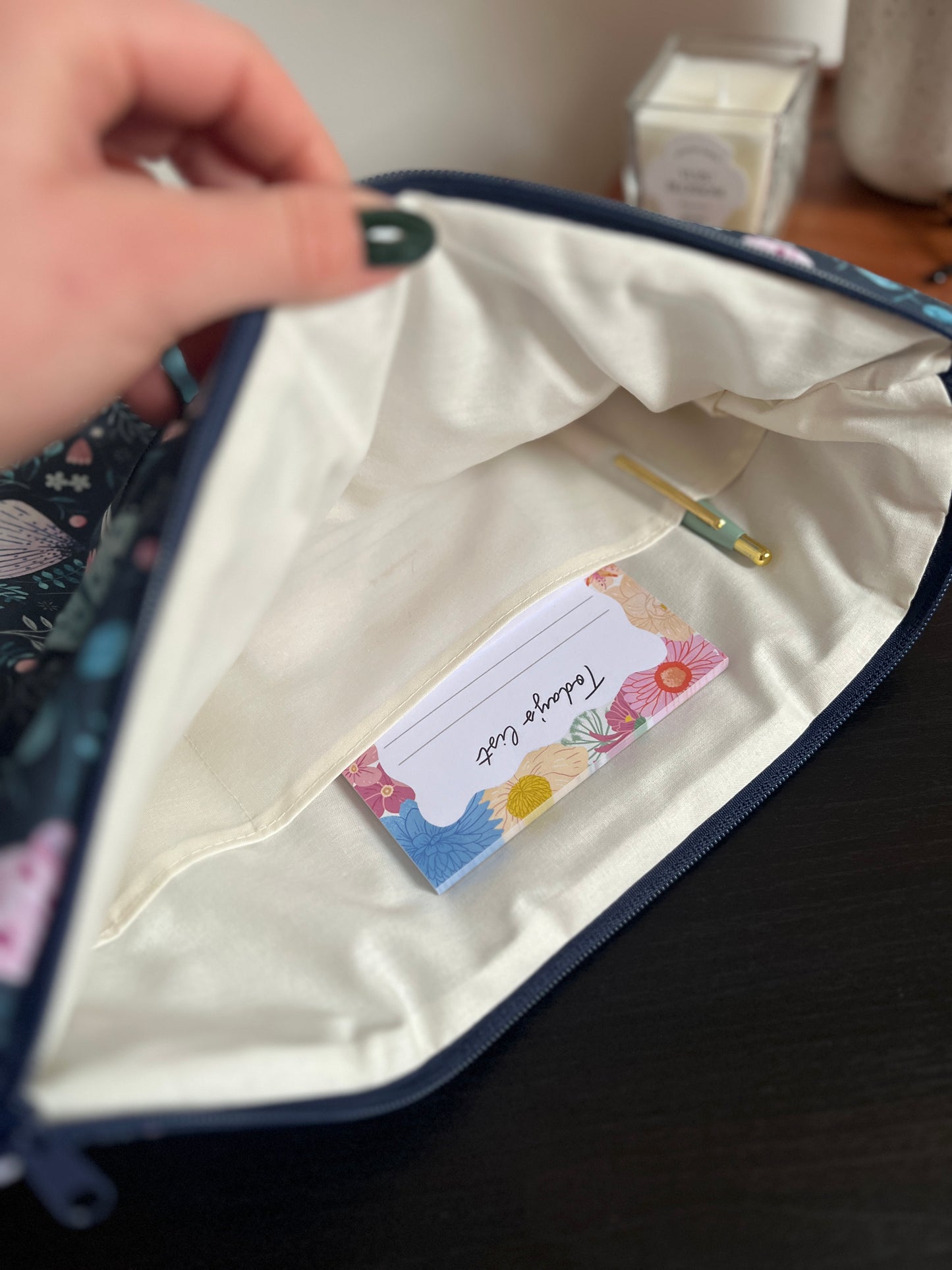 Éjjeli lepkék laptop tok