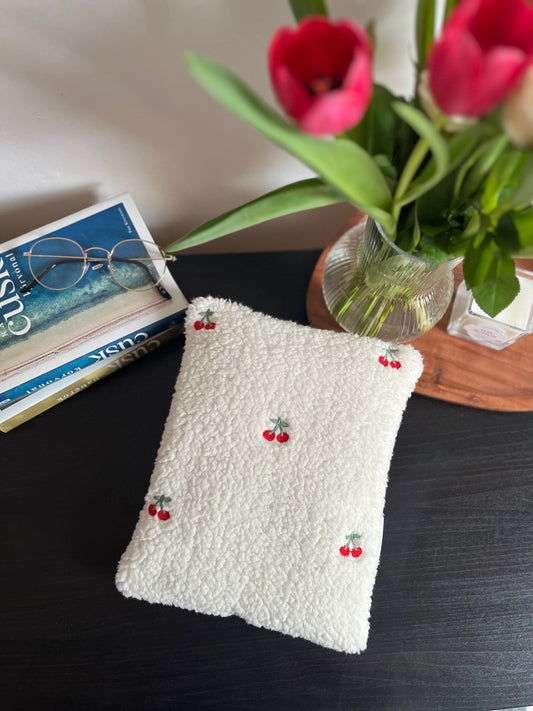 Teddy • Cherry könyvtok