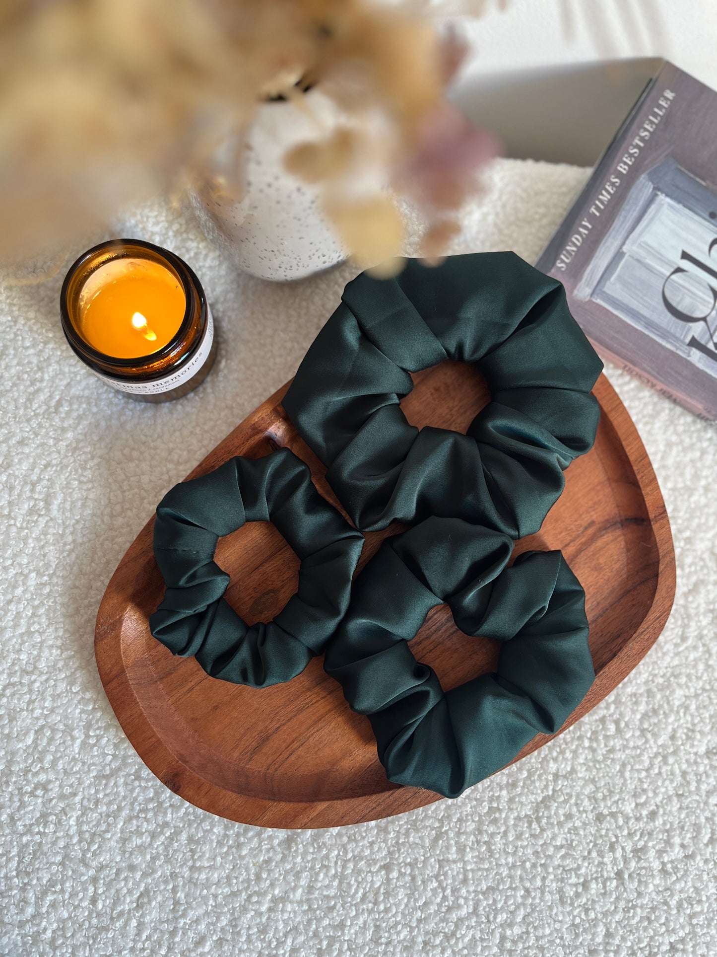Emerald szatén scrunchie